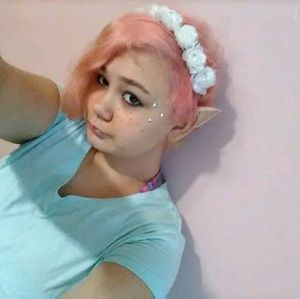 Meet your Posher, Chloe